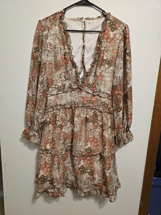 Neutral Tones Floral  Long Sleeve Dress, Large