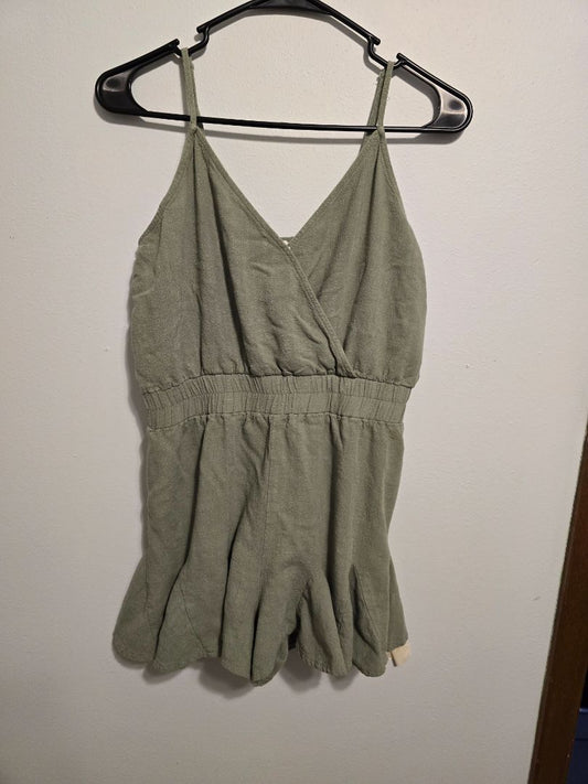Green UMGEE Ruffle Romper, Medium