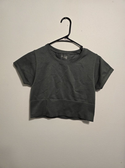 Green Offline by Aerie Crop Top, Medium