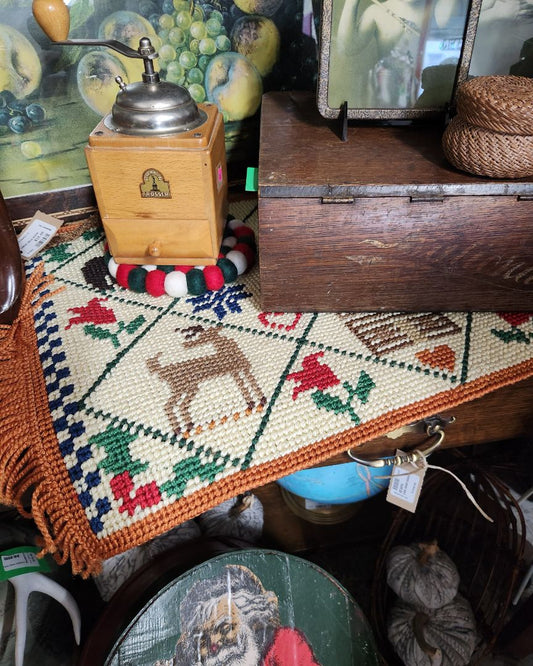 Nordic Style Woven Mat