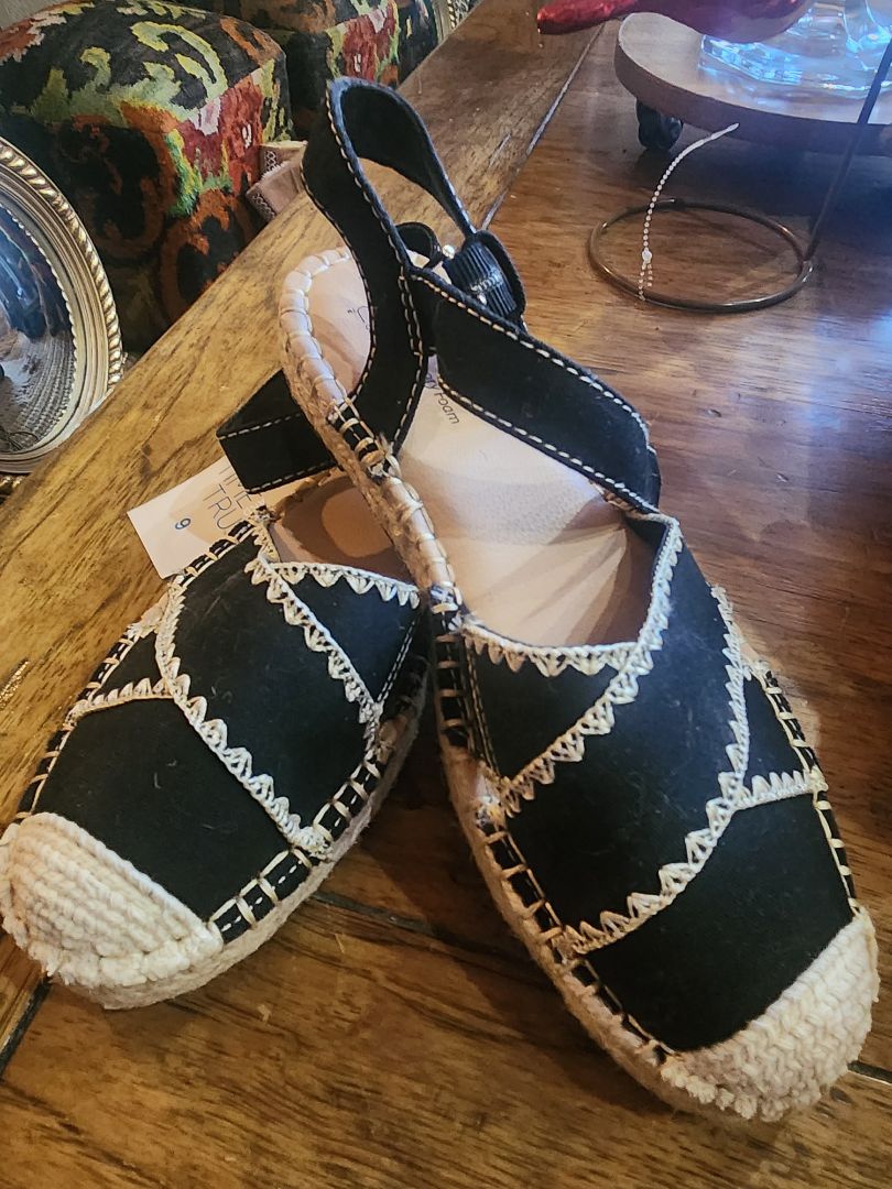 NWT Ankle Strap Shoes