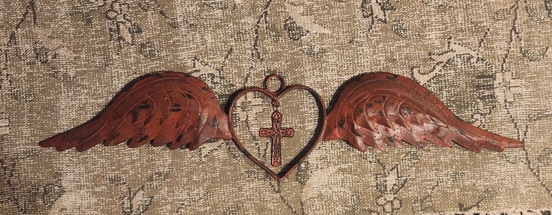 Rustic Metal Heart w/Wings and Cross Decor
