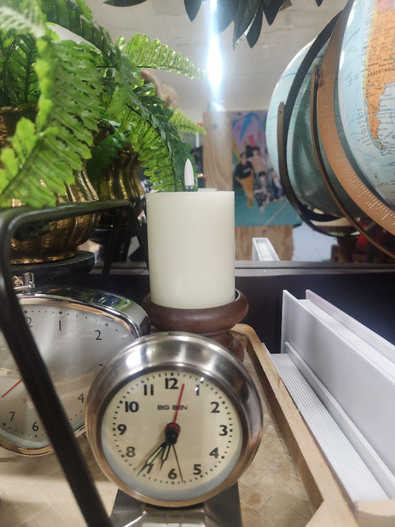 RAZ Faux Candle w/Batteries