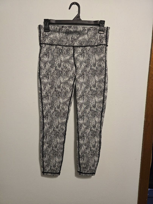 Black/White GapFit Leggings, Small