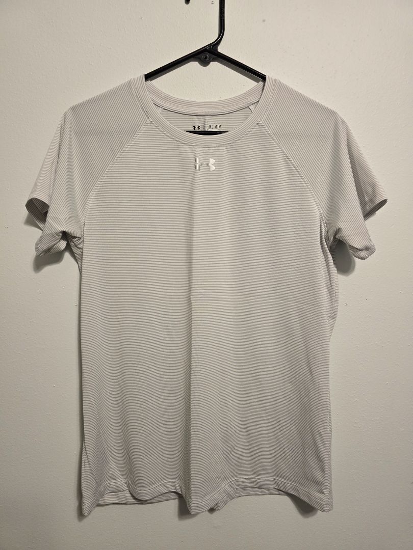 Gray Stripe Under Armour Mens Short Sleeve, Medium