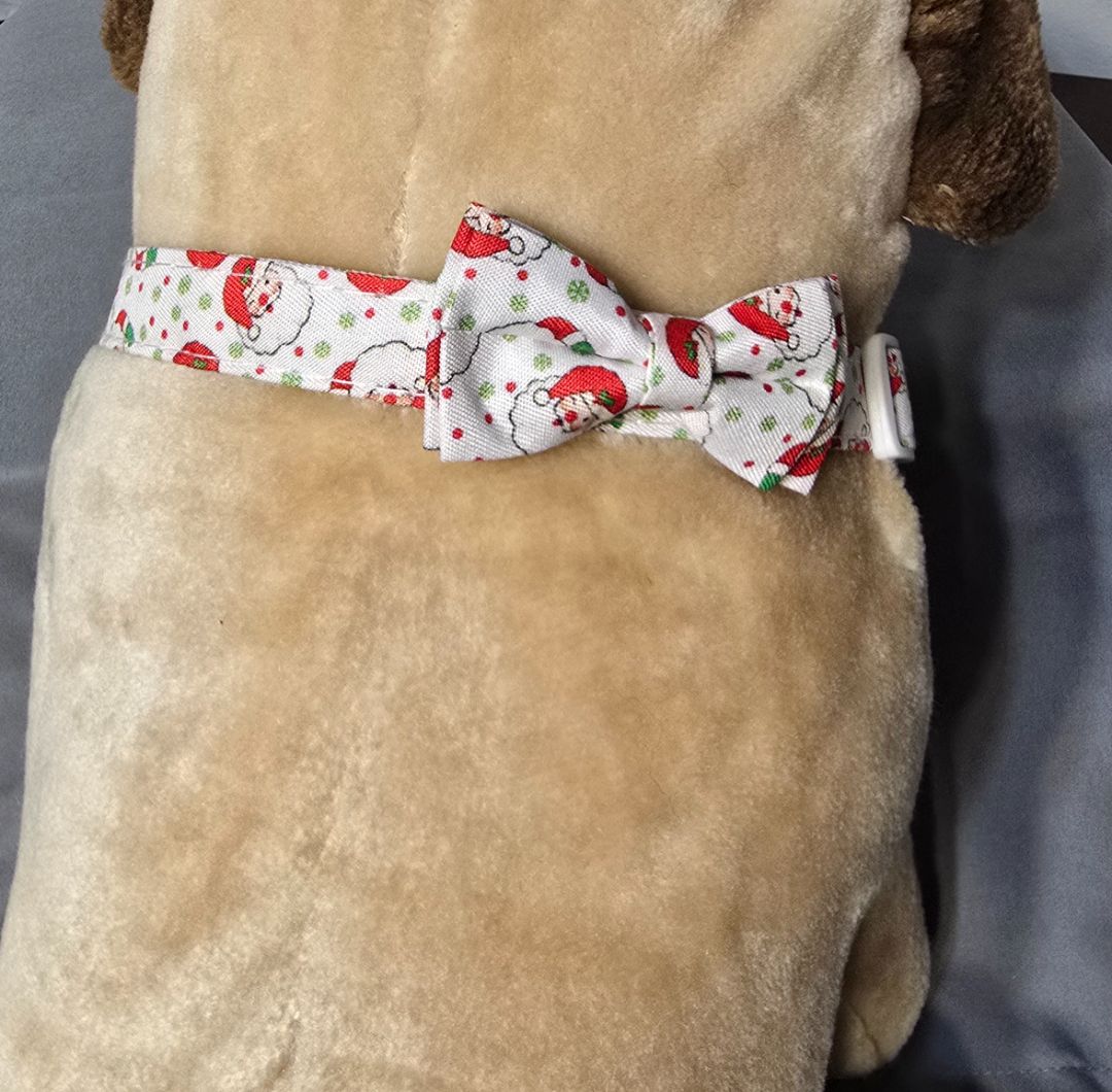 White Santa Bow Collar, Large