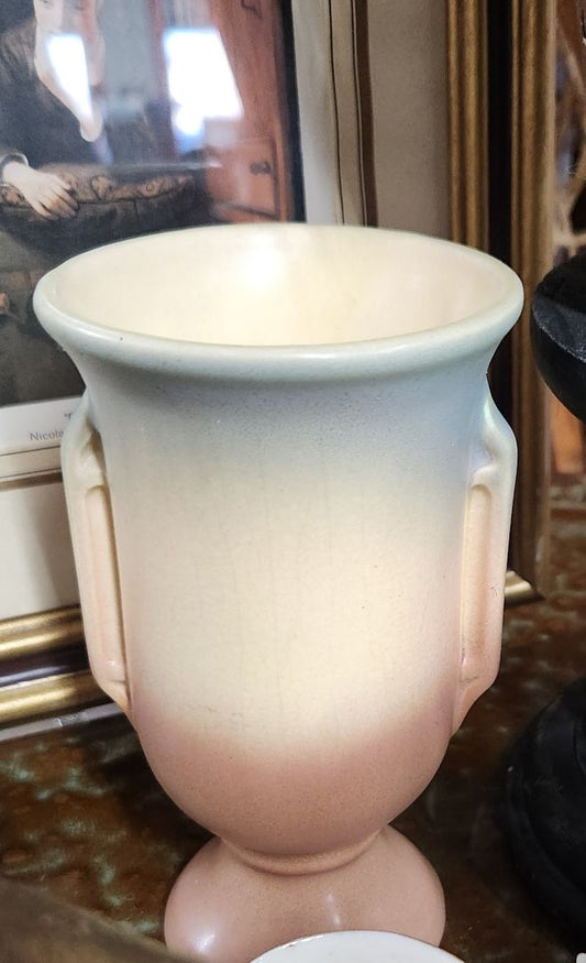 Hull Art Pottery USA Vase