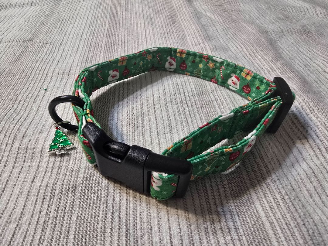 Green Santa Collar, Small