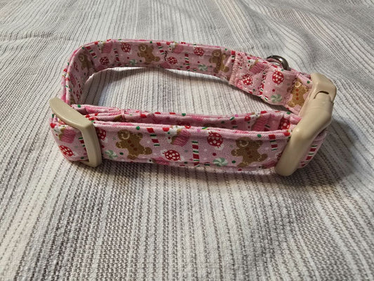 Pink Gingerbread Collar, Small