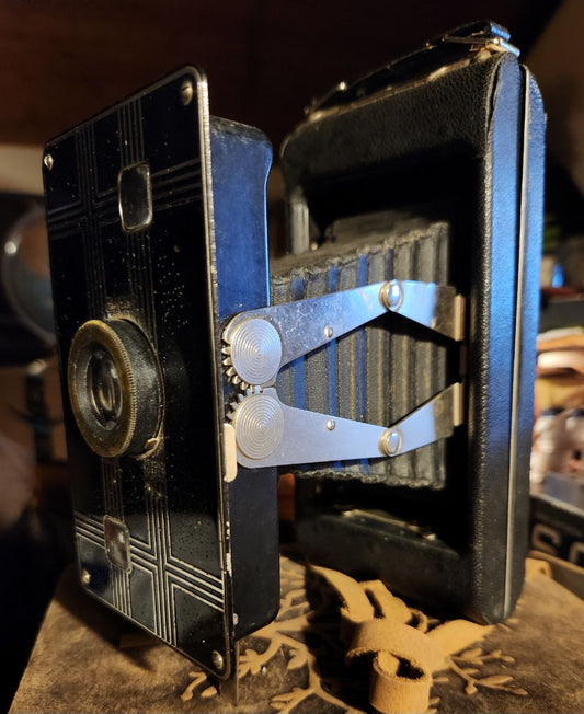 Vintage Kodak Jiffy Six-16