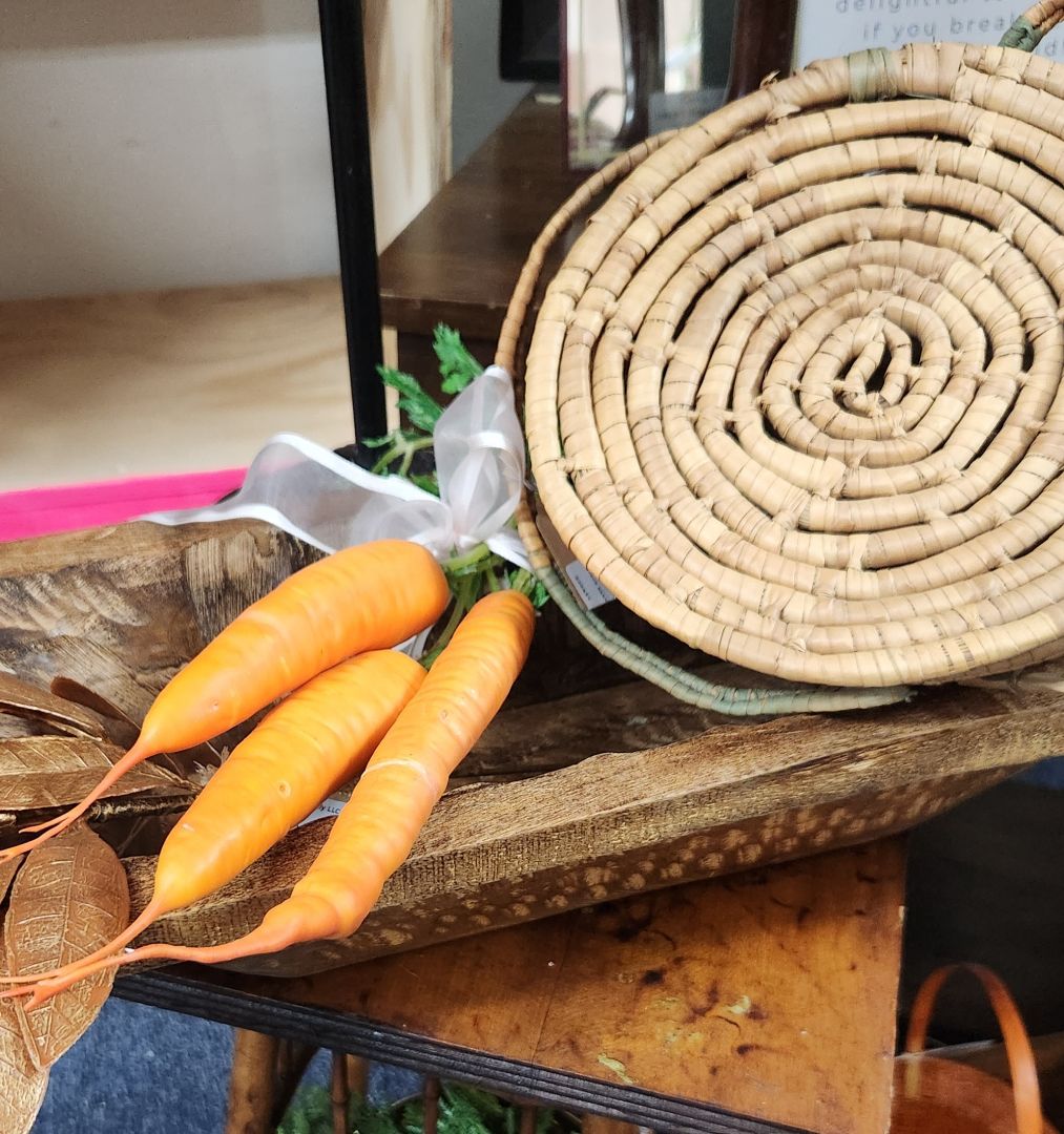 Faux Bunch of Carrots