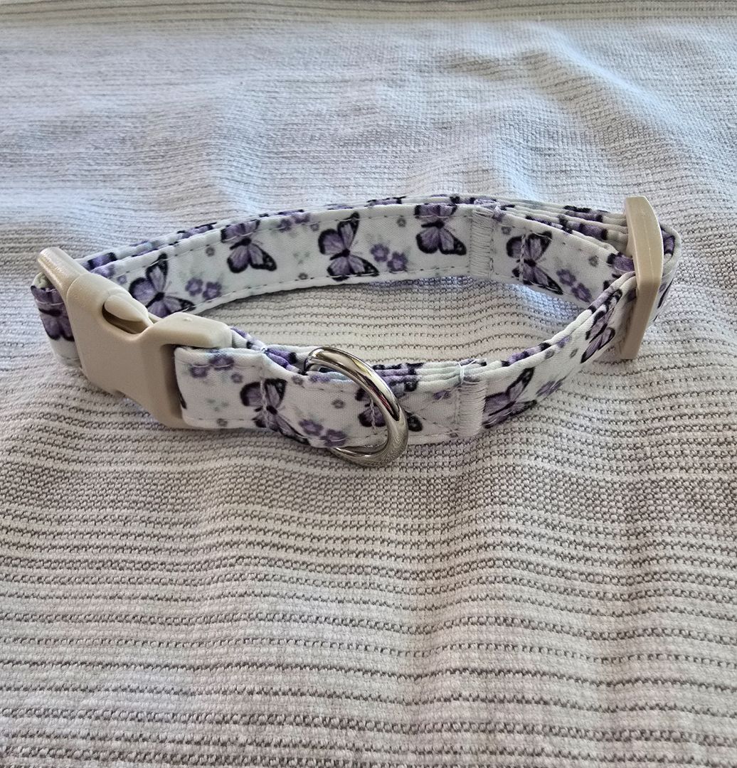White Purple Butterflies Collar, Small
