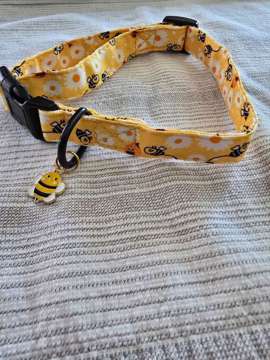 Yellow Bees Collar, Medium