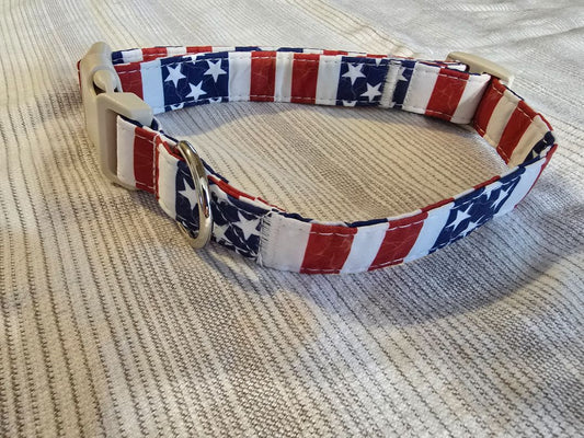 Red/White/Blue  Collar, Large