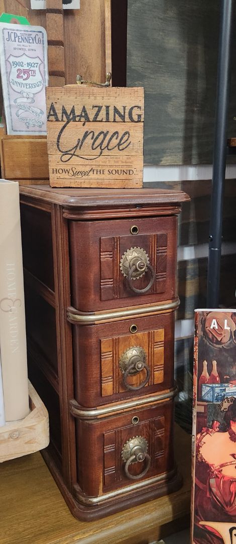 Vintage Sewing Drawers Set/3