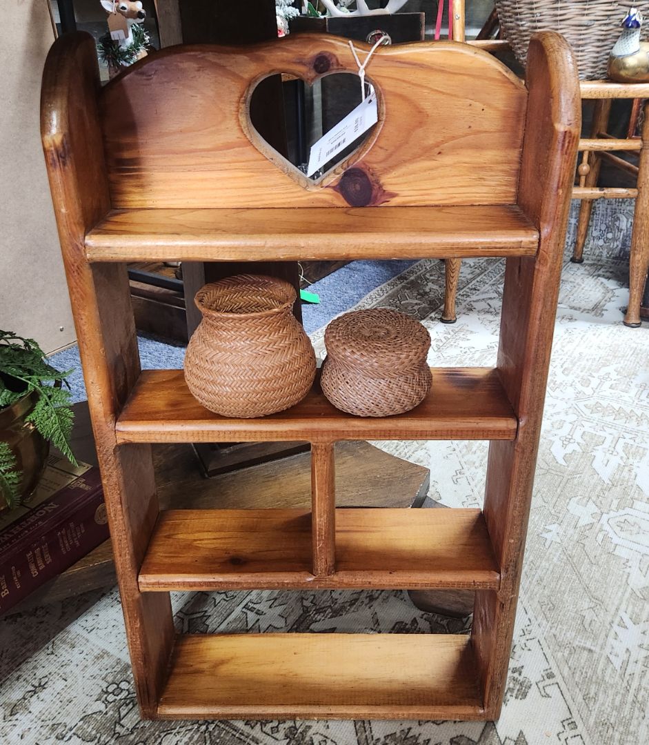Wood Shelf w/Heart Cutout Vintage
