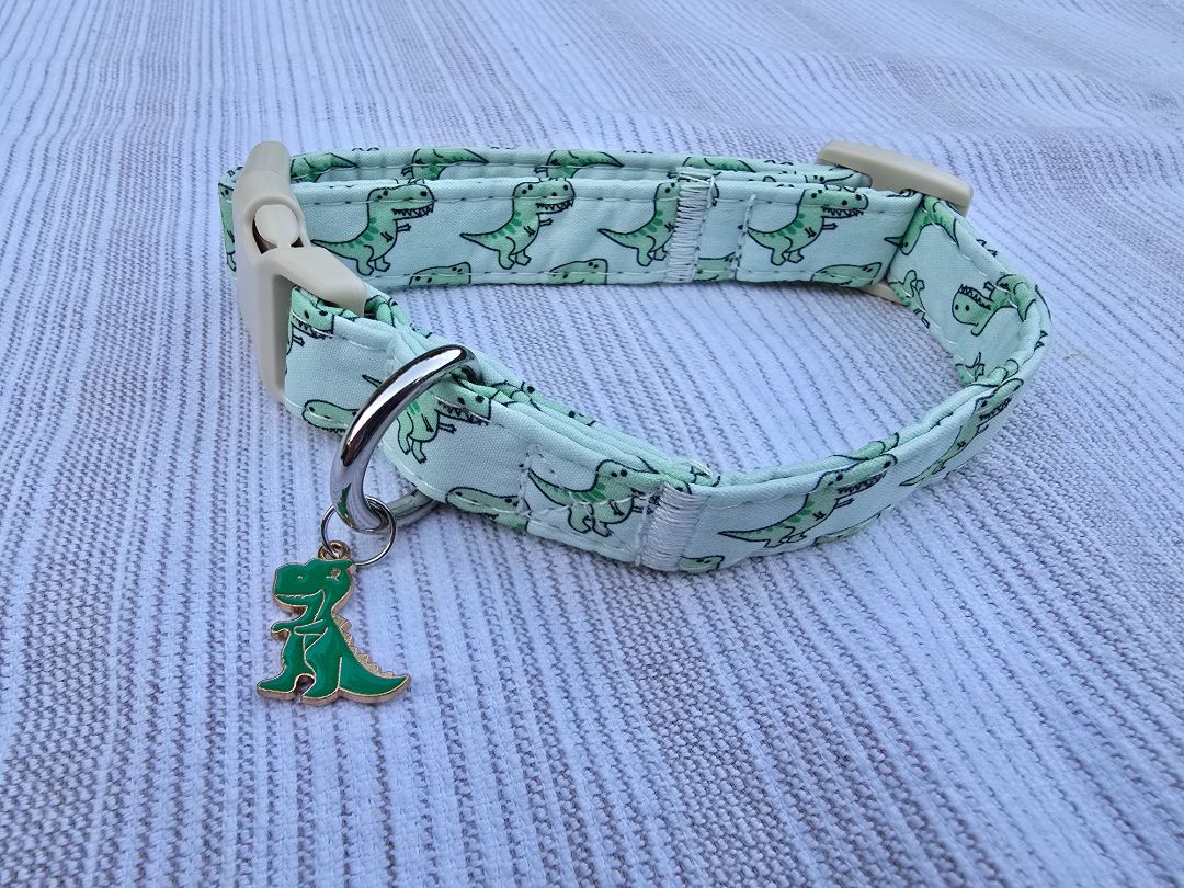 Green Dinosaur Collar, Small