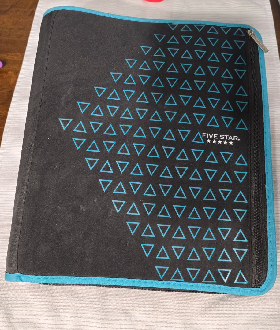 Black/Blue Five Star Zipper 3-Ring Binder