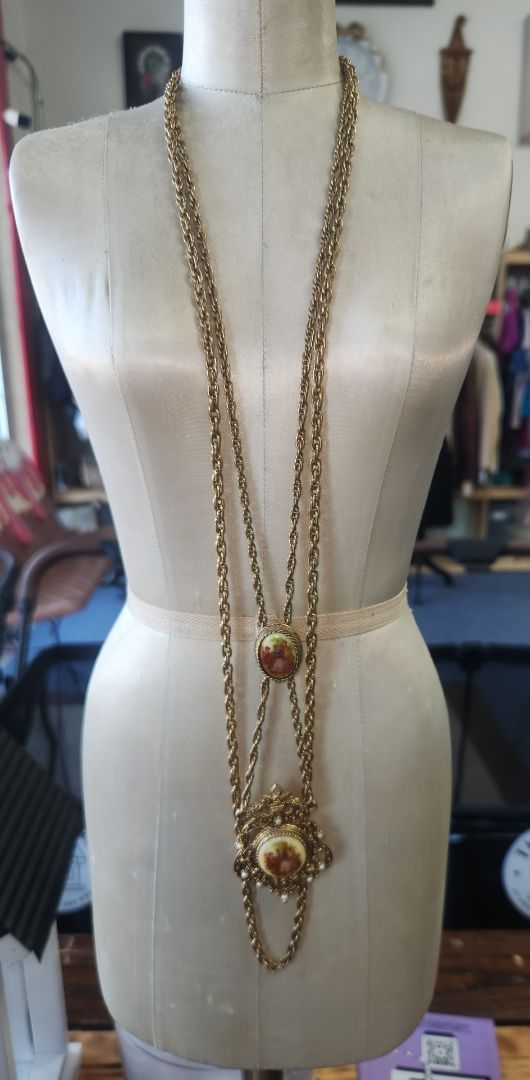 Vintage Double Strand Cameo Necklace