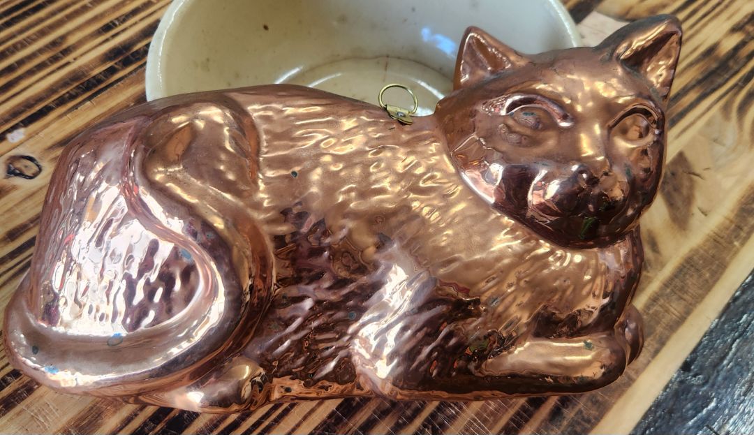 Copper Tone Cat Jello Mold, DCH Family LLC