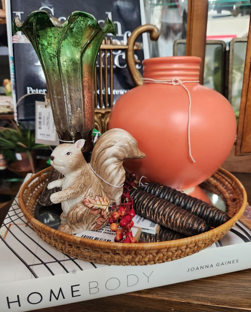 Vintage Ceramic Squirrel, DCH Family LLC