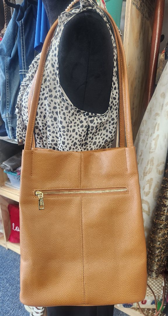 Kattee Leather Bag, Denise H’s closet