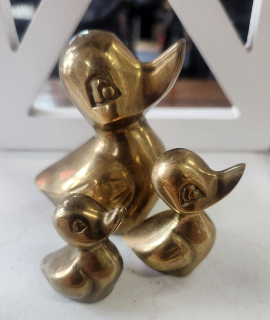 Solid Brass Duck Family Vintage, DCH Family LLC