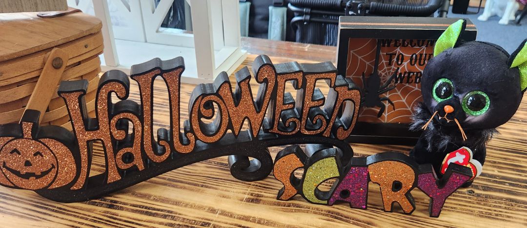 Decor Happy Halloween, DCH Family LLC