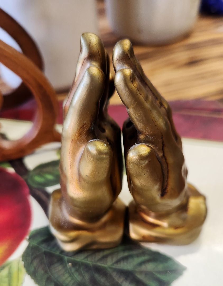 Praying Hands Salt/Pepper Shakers Vintage, DCH Family LLC
