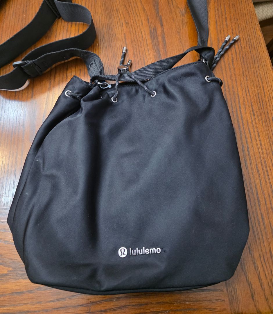 Black Lululemon Bags & Purses
