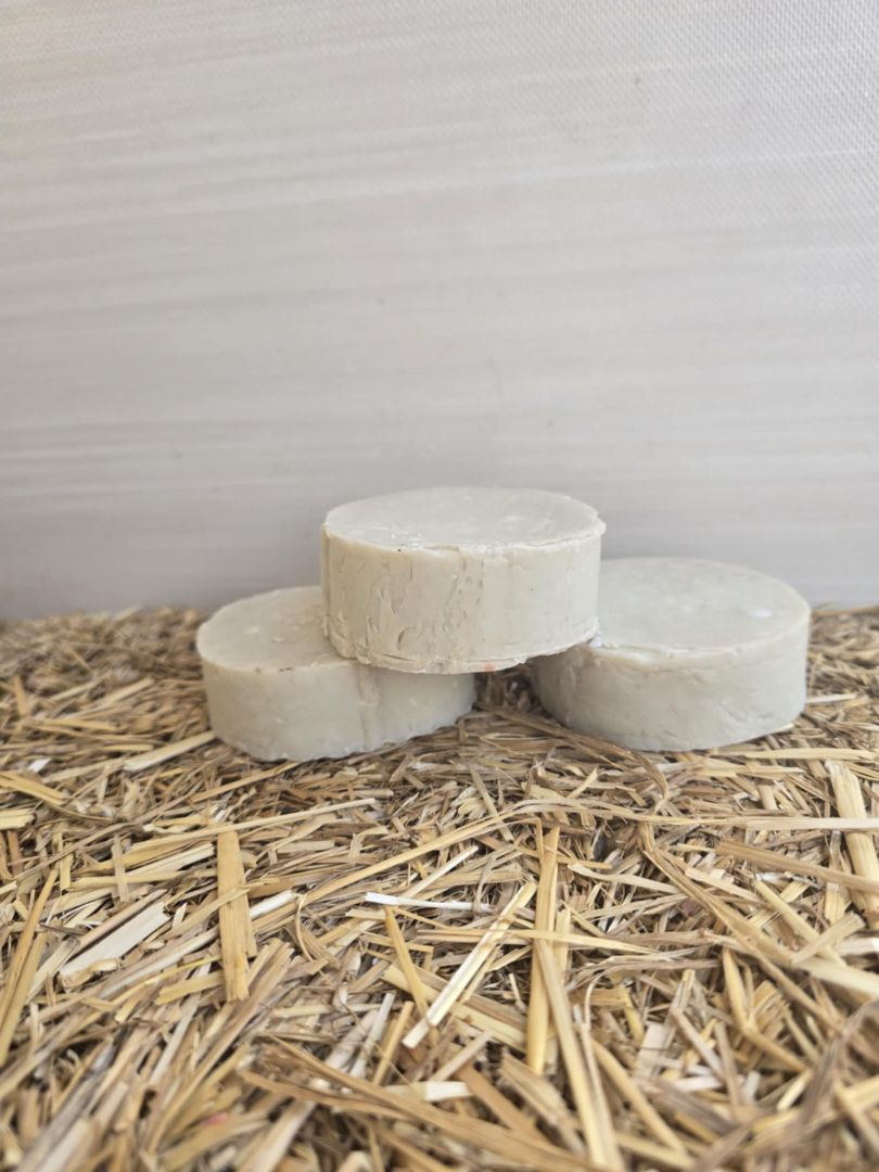 Barber Shoppe Men's Shaving pucks