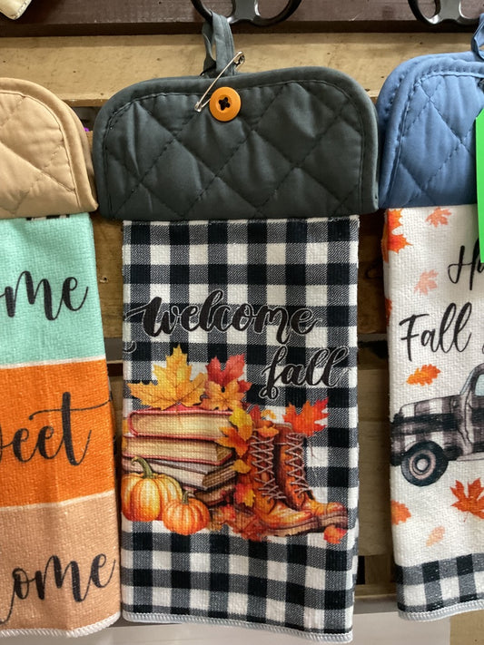 Gray “Welcome Fall/Boots” Kitchen Towel w/ Pot Holder