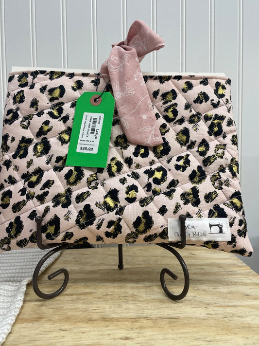 Pink and black  , Large