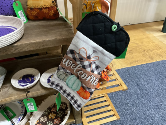 Black “Welcome” Kitchen Towel w/ Pot Holder