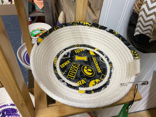 Iowa Black/Yellow Rope Basket , Medium