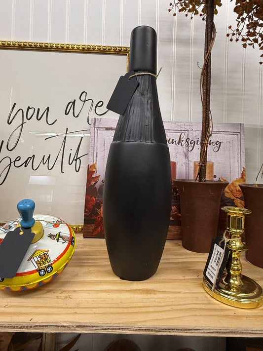 black modern black modern vase