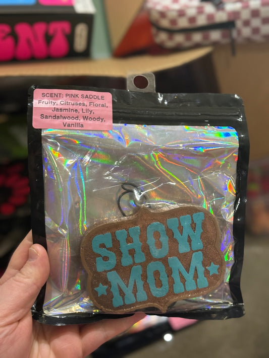 Show Mom  Freshie, Full Size
