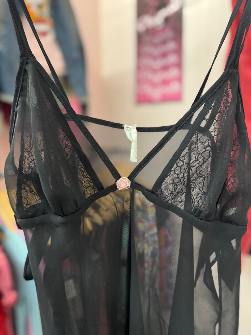 Black Escante Lace bow top, medium