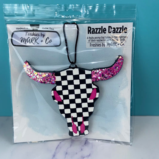 Bull - Checkered Razzle Dazzle Freshie