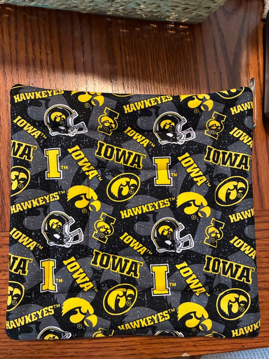 Iowa Black/Yellow “Iowa” Trivet Pot Holder, Large
