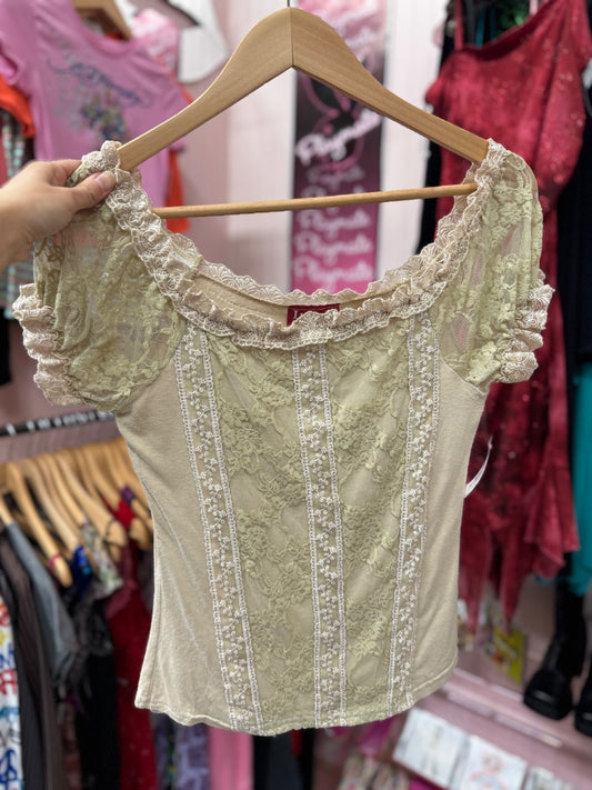 Tan Lulu h Cottagecore top, medium
