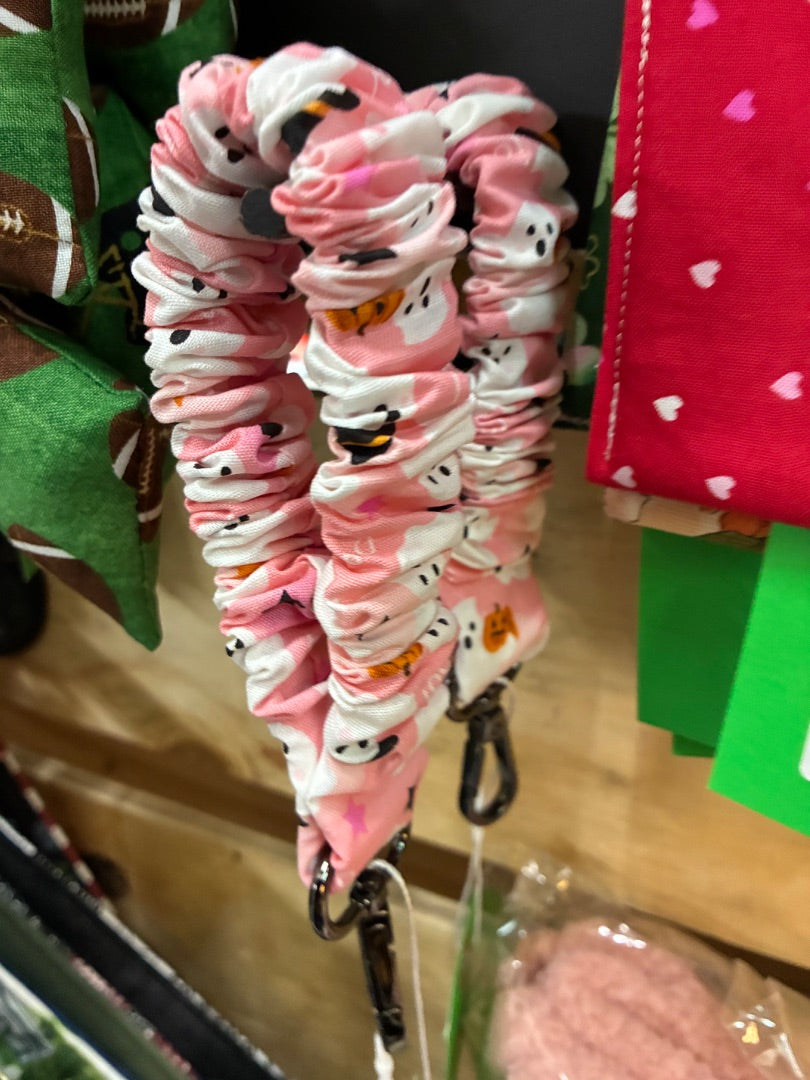 Ghost Scrunchie Key Chain, Small,Pink, Sew Crafty Patch