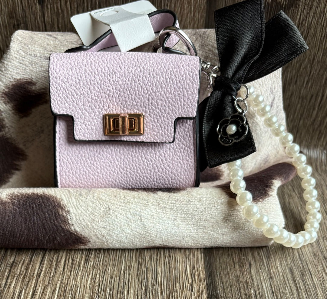 Wristlet