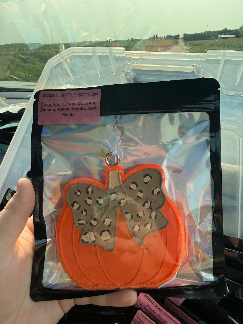 Leopard Pumpkin  Freshie, Full Size