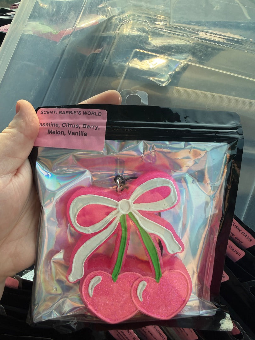 Cherry Bow  Freshie, Full Size
