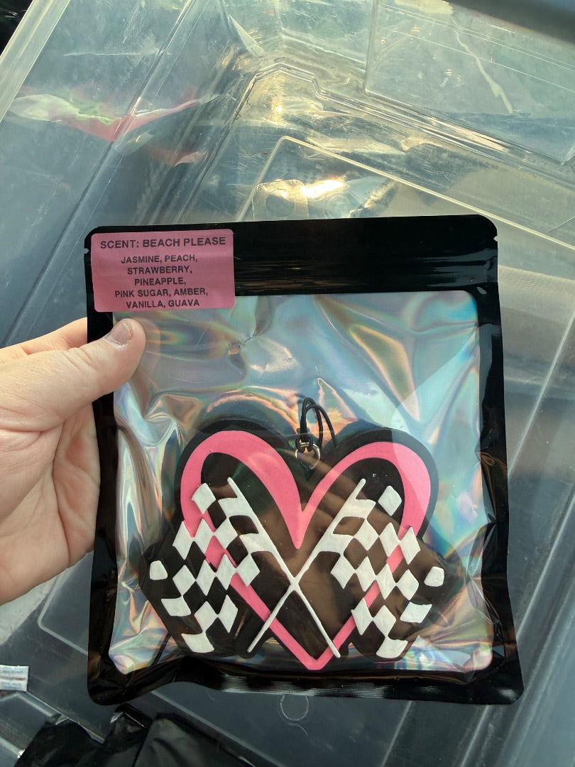 Checkered Heart  Freshie, Full Size