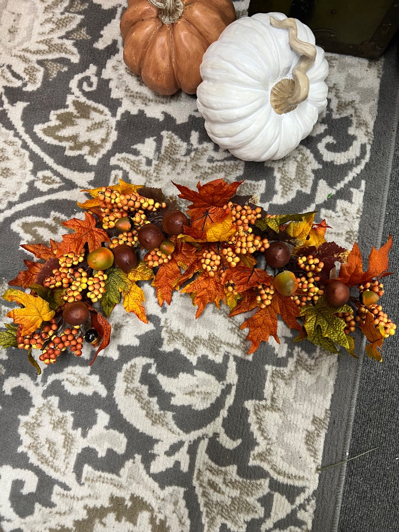 Fall Berry Swag