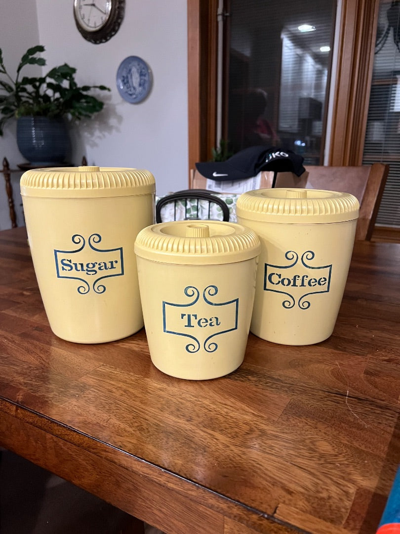 Cannister set