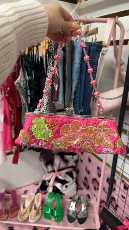 pink  Vint beaded purse