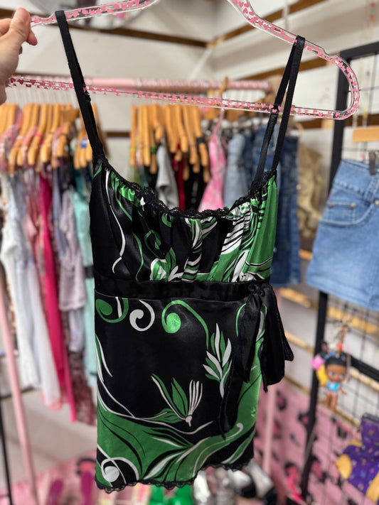 Green  Green paisley, Medium